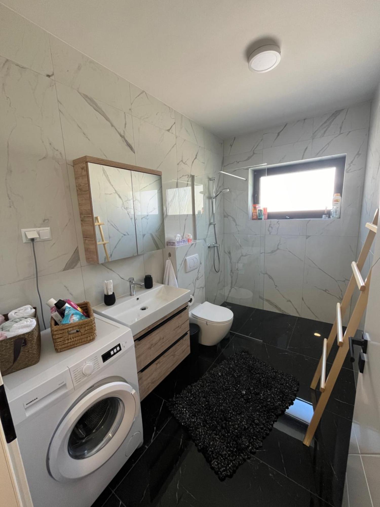 Apartman Sandra Nova Gradiska Zewnętrze zdjęcie