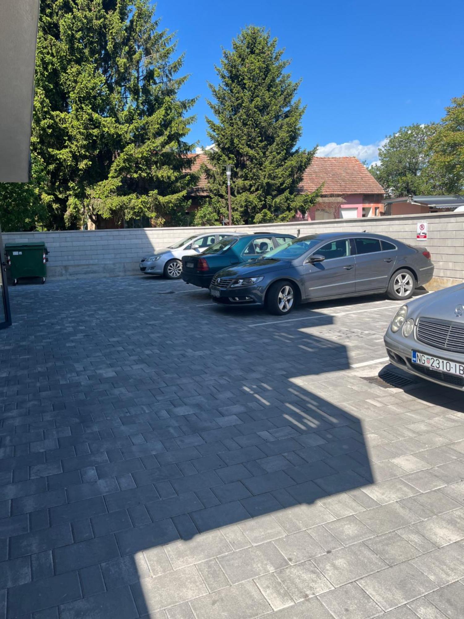 Apartman Sandra Nova Gradiska Zewnętrze zdjęcie